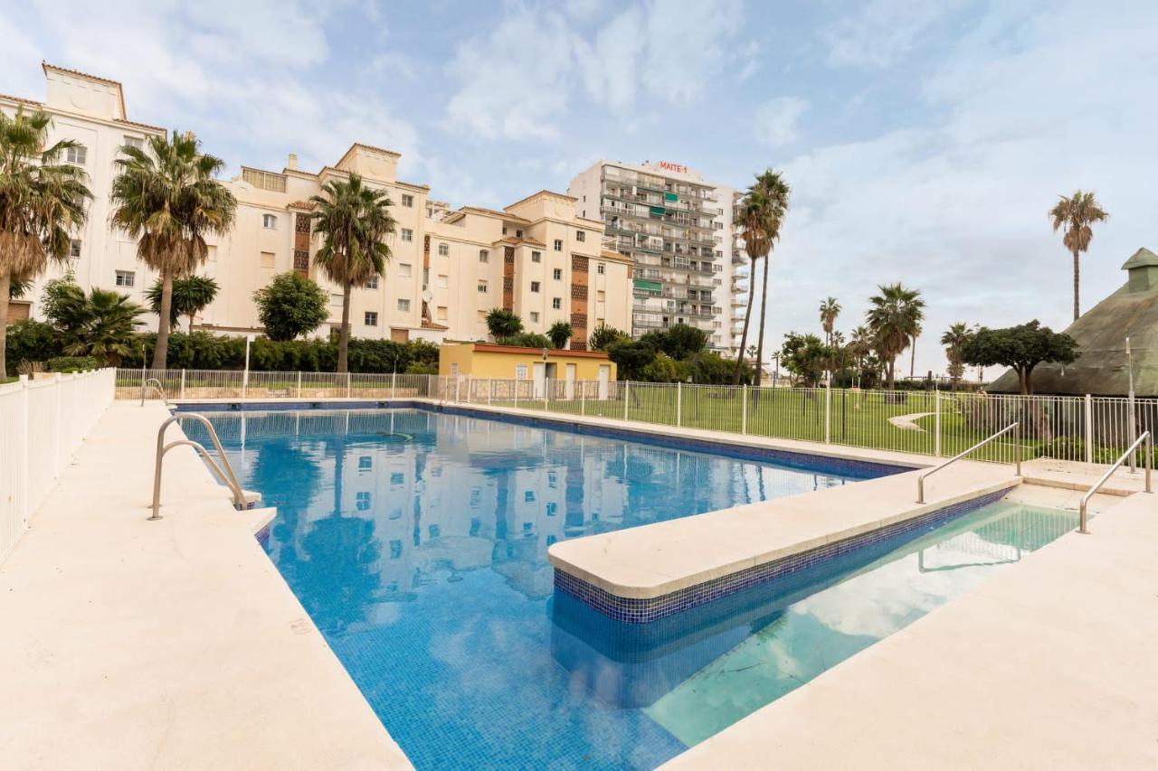 Апартаменти Mi Casa De La Playa -Estudio Frente Al Mar- Бенальмадена Екстер'єр фото